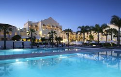 Blue & Green lake resort, business and nature, Algarve