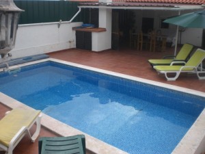 Casa férias 3 quartos com piscina , centro Óbidos